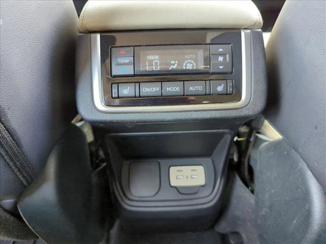 Used 2020 Subaru Ascent Limited w/ Technology Package image 17
