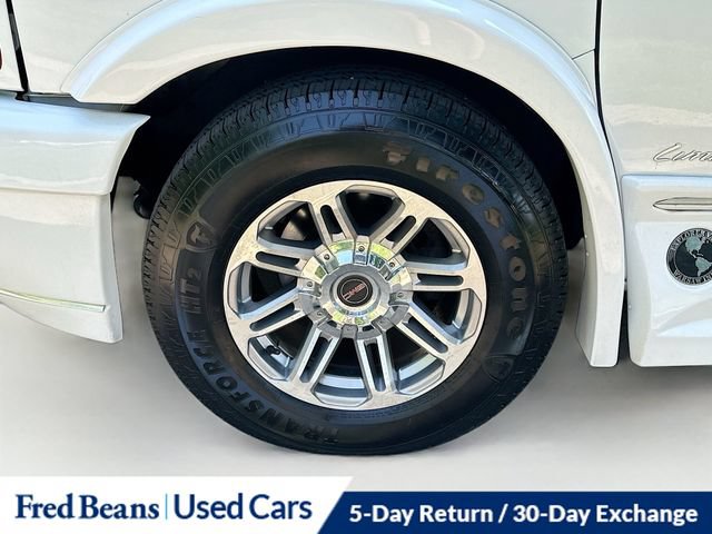 Used 2016 GMC Savana 2500 Extended RWD image 38
