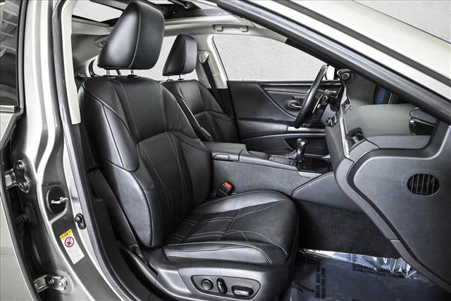 Used 2019 Lexus ES 350 ES 350 Luxury image 21