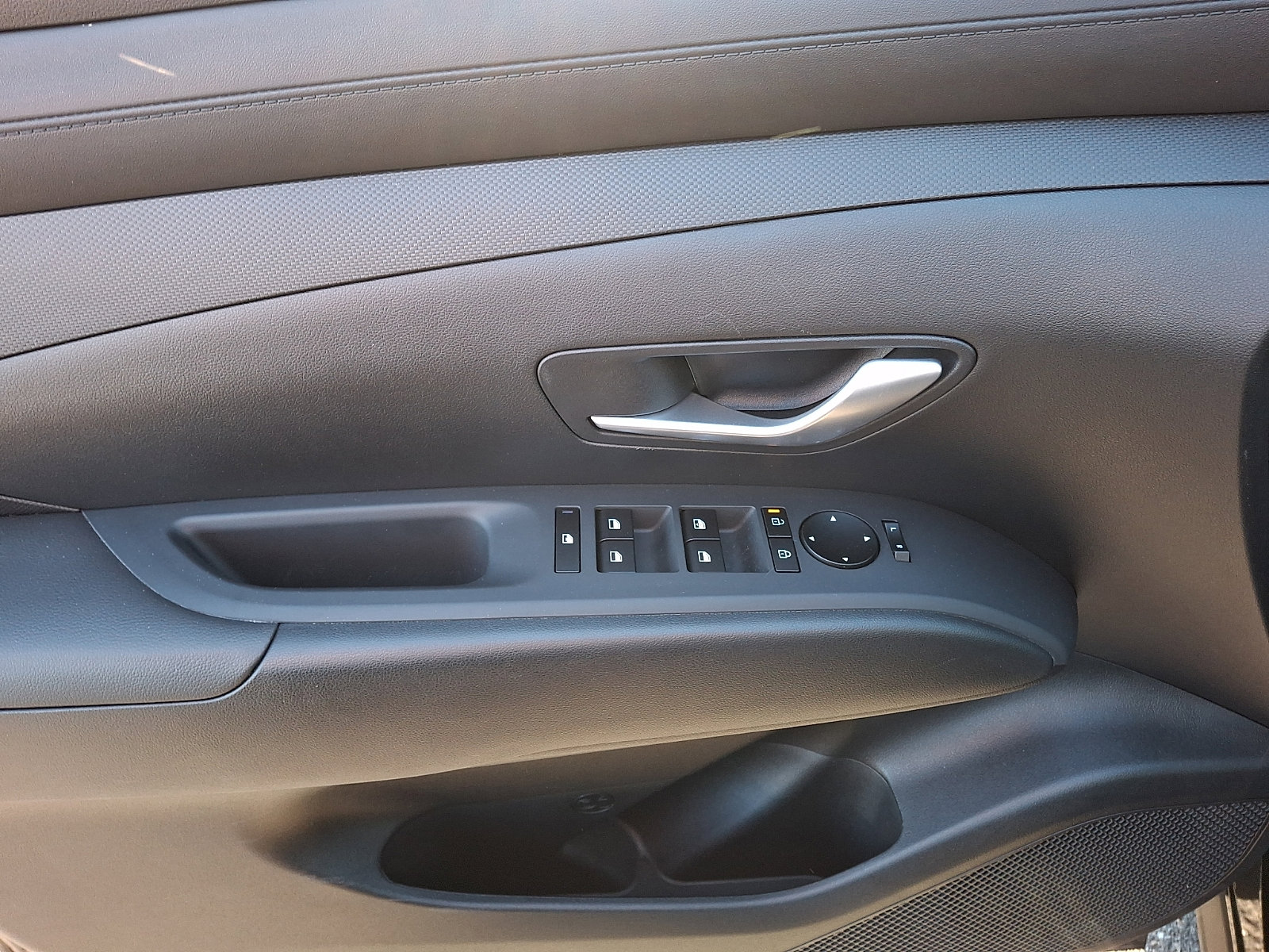 Used 2026 Hyundai Tucson SE FWD image 12
