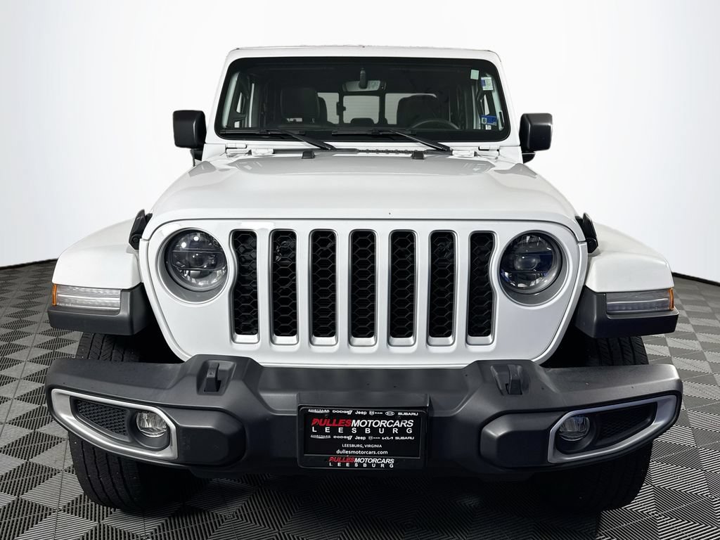 Used 2023 Jeep Gladiator Overland w/ LED Lighting Group AWD/4WD image 2