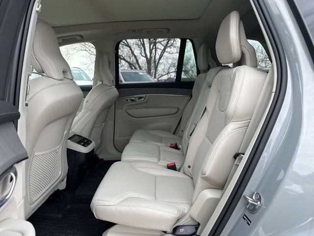 New 2026 Volvo XC90 B6 Ultra w/ Protection Package AWD/4WD image 11