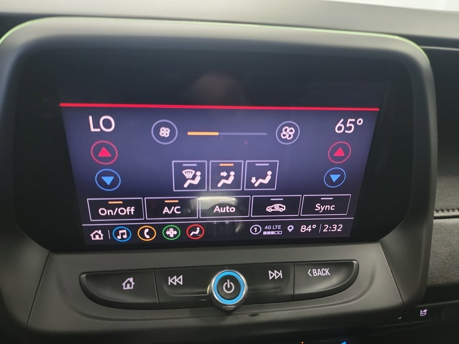 Used 2021 Chevrolet Camaro LT RWD image 22