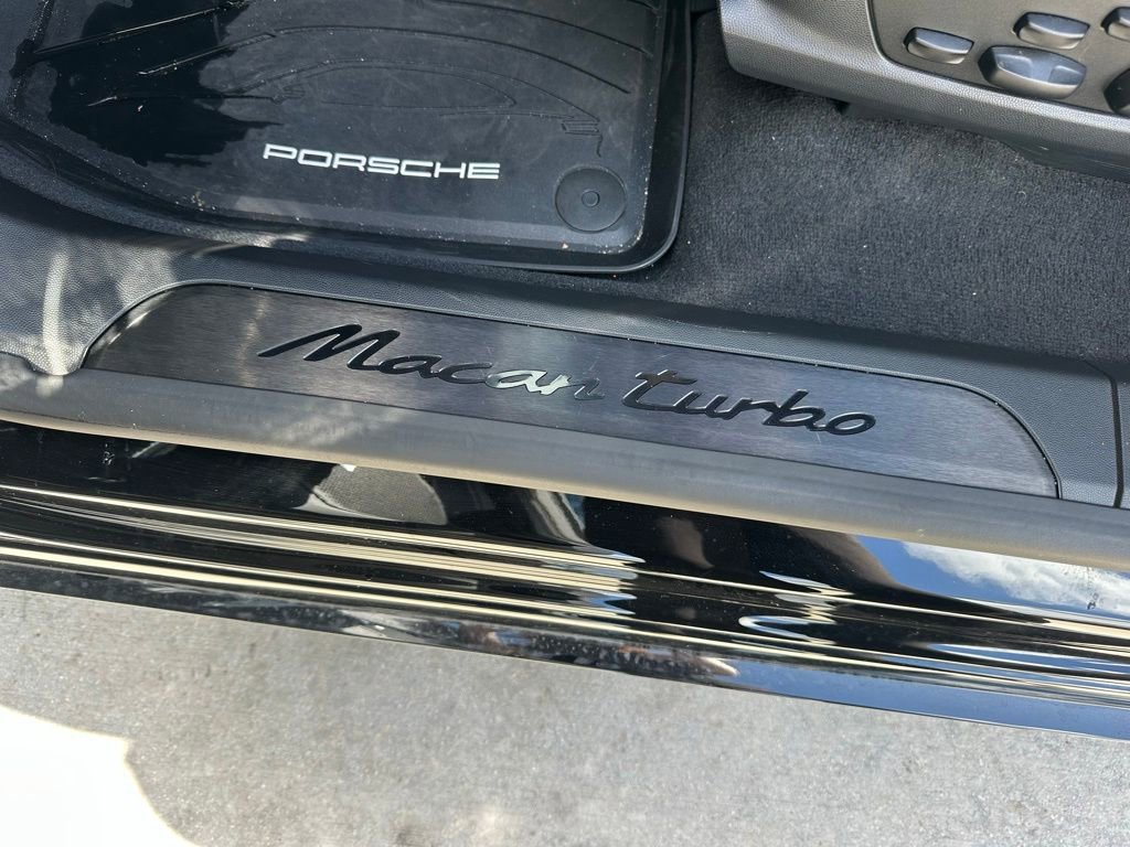 Certified 2024 Porsche Macan Turbo Electric image 23