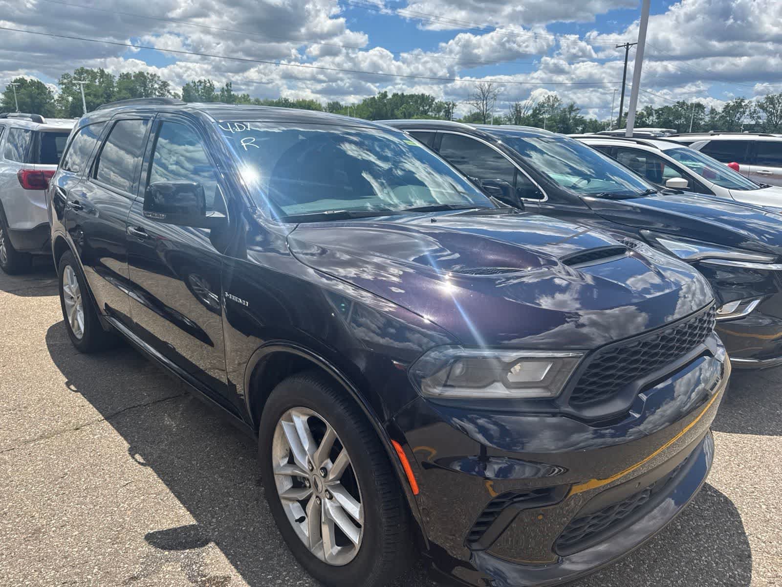 Used 2024 Dodge Durango R/T AWD/4WD image 9