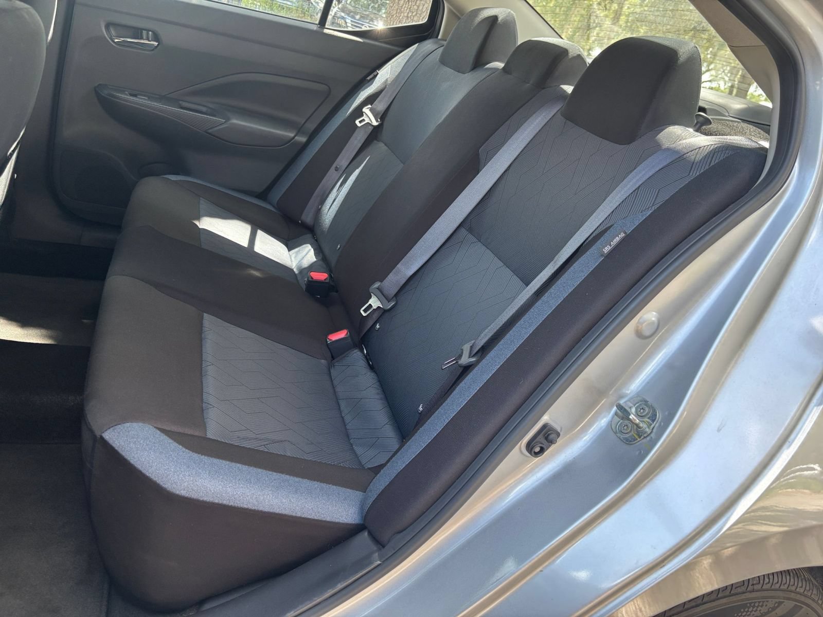 Used 2025 Nissan Versa SV FWD image 36