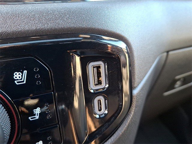 Certified 2025 Chevrolet Silverado 1500 ZR2 w/ Technology Package image 27