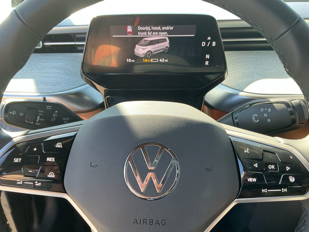New 2025 Volkswagen ID. Buzz Pro S image 23