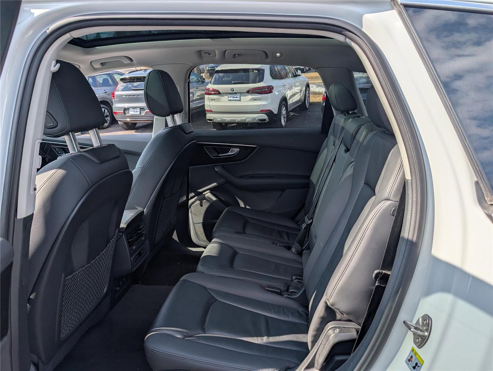 Used 2024 Audi Q7 3.0T Premium Plus image 16