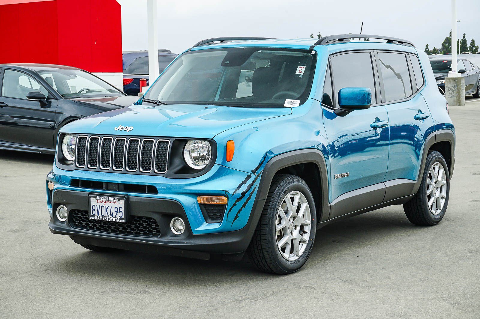 Used 2021 Jeep Renegade Latitude FWD image 6