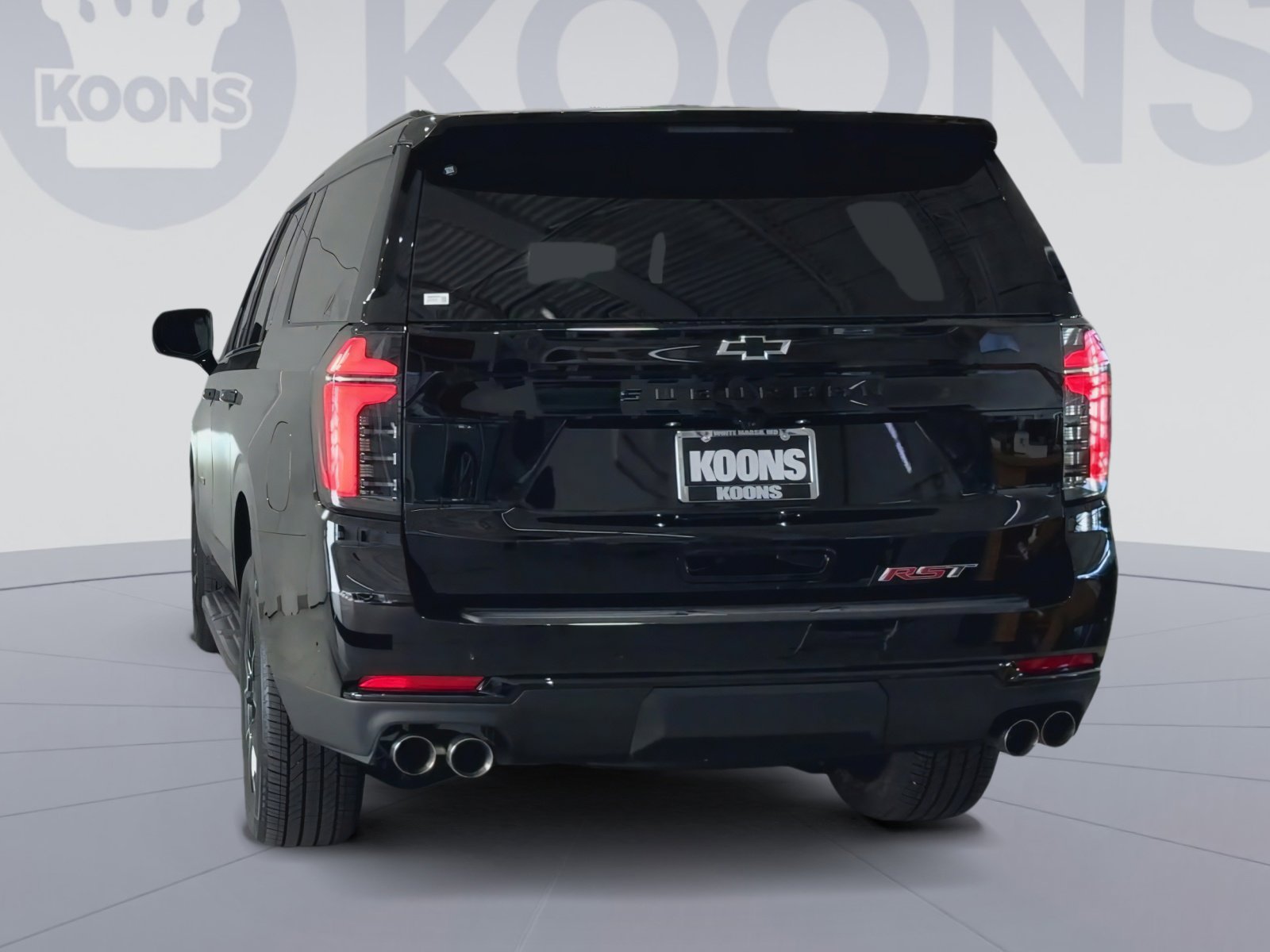 Used 2025 Chevrolet Suburban RST w/ Comfort Package image 10