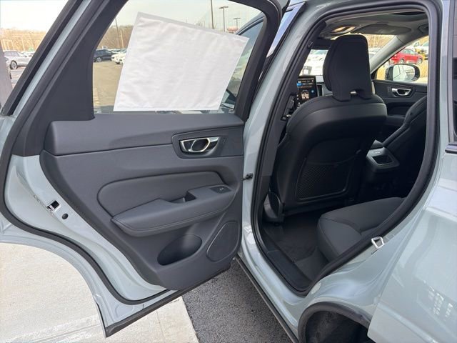 New 2026 Volvo XC60 B5 Plus w/ Climate Package AWD/4WD image 11