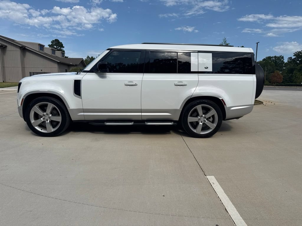 Used 2023 Land Rover Defender 130 First Edition AWD/4WD image 5