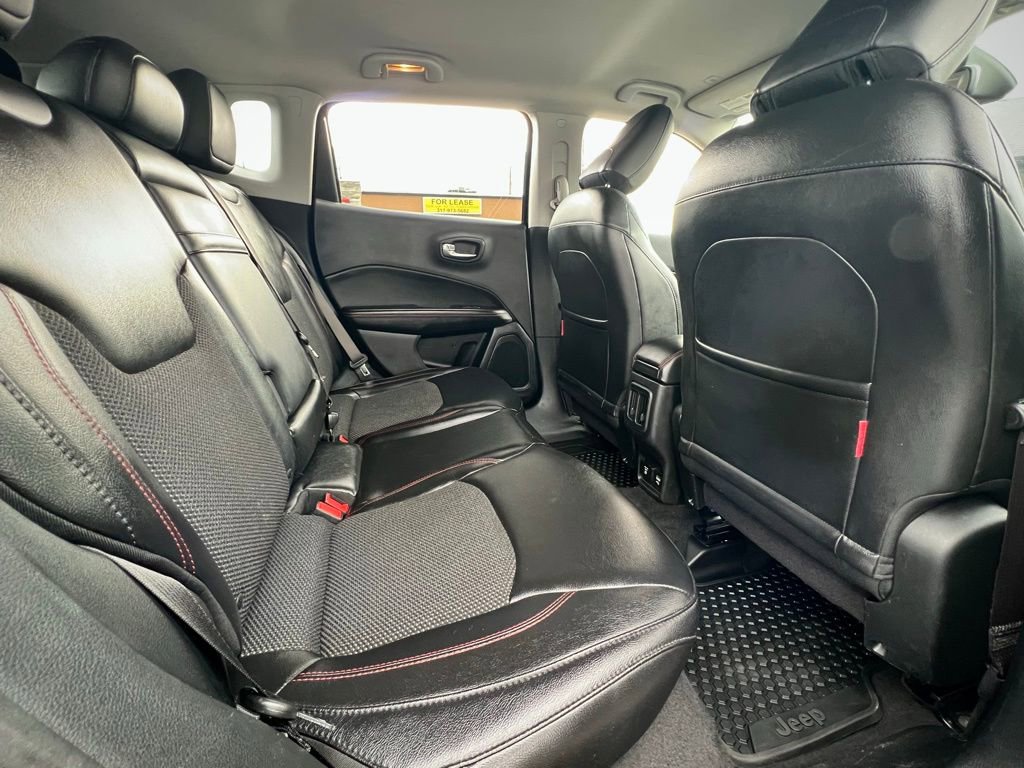 Used 2018 Jeep Compass Trailhawk AWD/4WD image 25