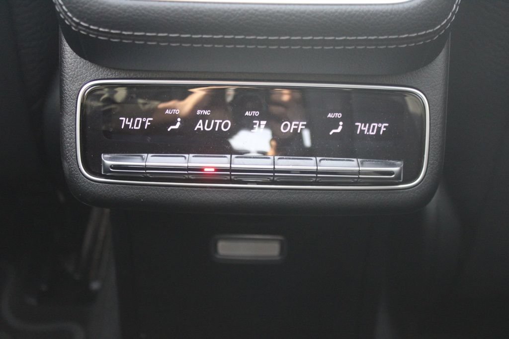 Certified 2025 Mercedes-Benz GLS 580 4MATIC image 38