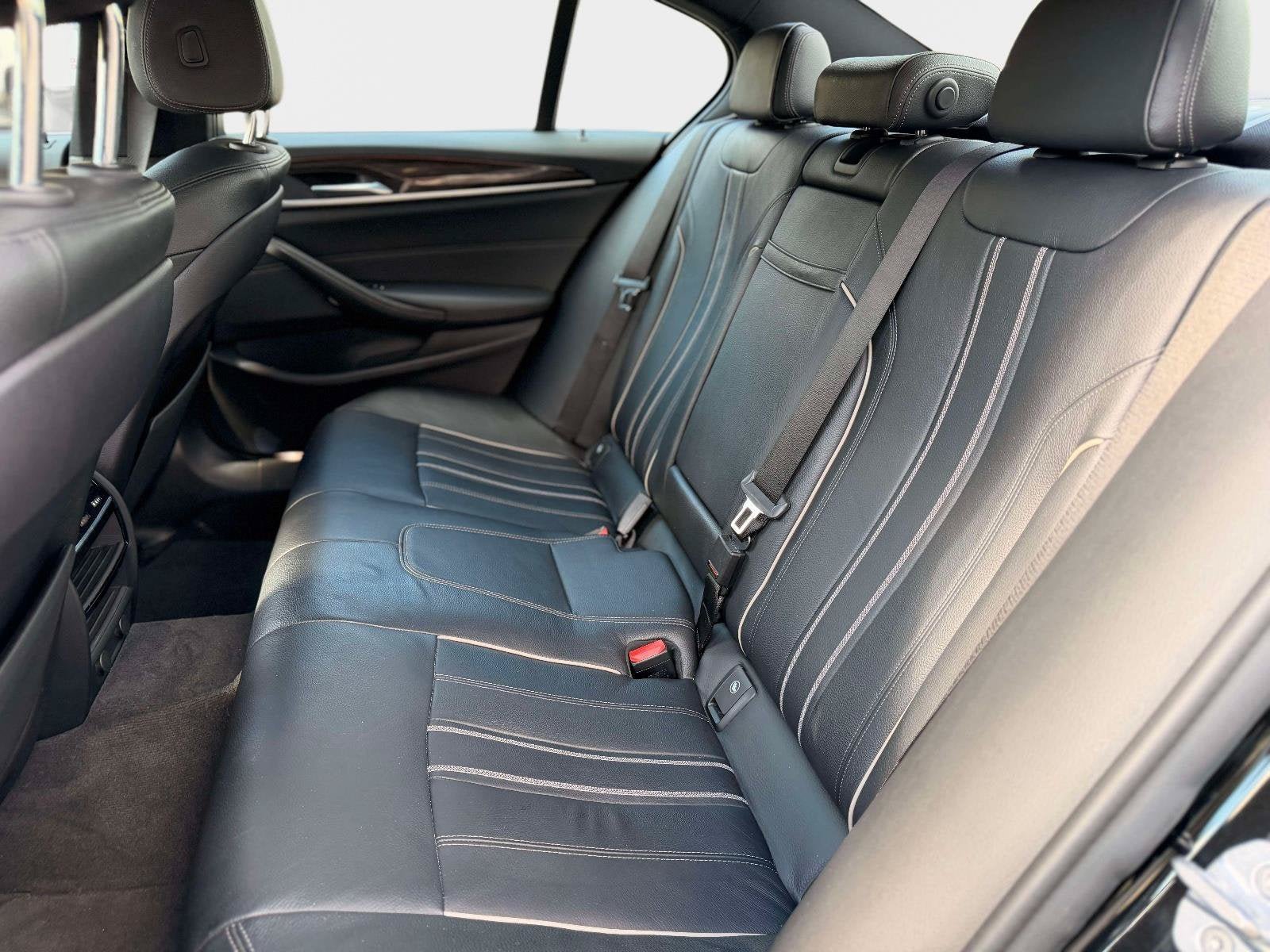 Used 2019 BMW 540i RWD image 19