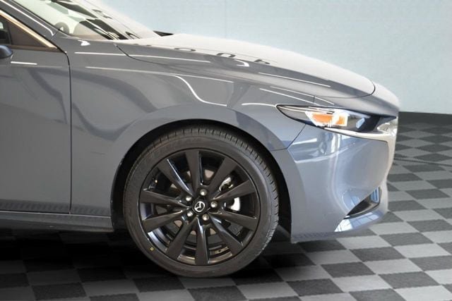 Used 2025 MAZDA MAZDA3 s image 13