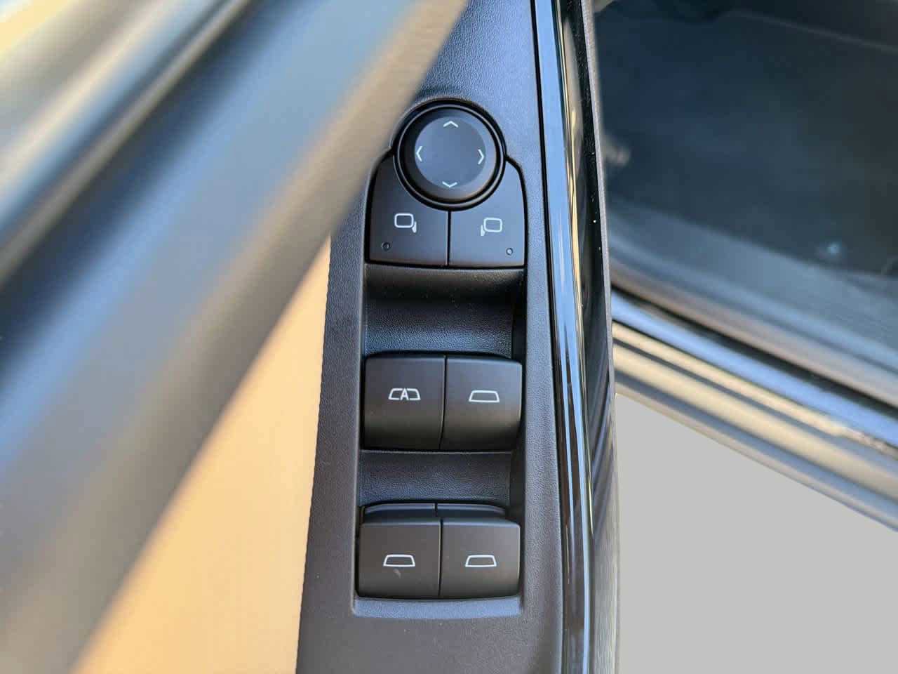 New 2026 Chevrolet Equinox ACTIV w/ Convenience Package III FWD image 16