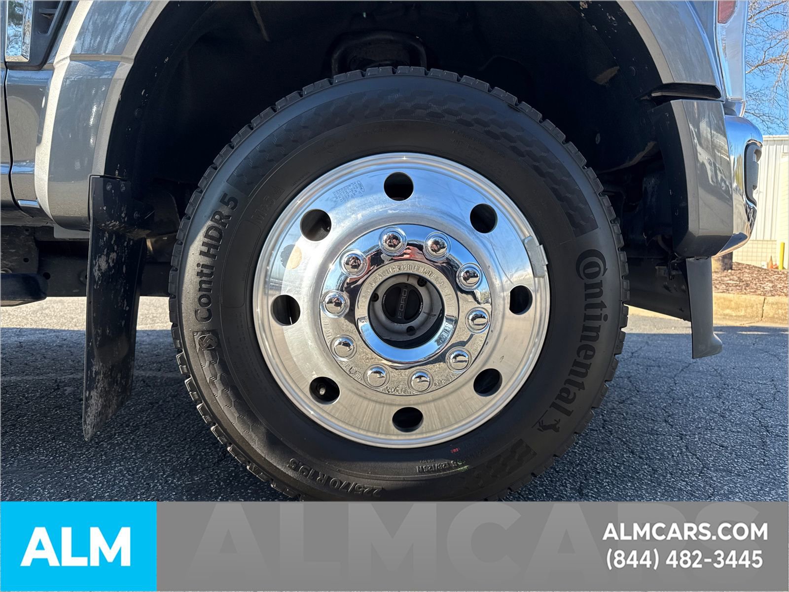 Used 2025 Ford F450 XLT w/ FX4 Off-Road Package image 14