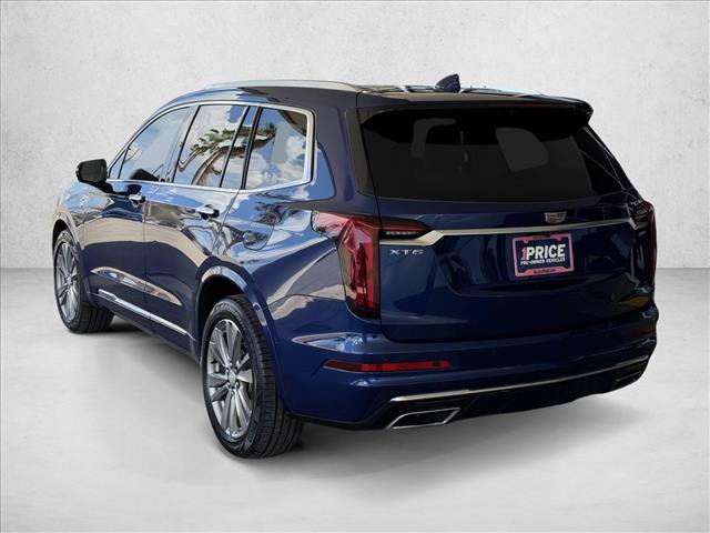 Used 2024 Cadillac XT6 Premium Luxury w/ Technology Package FWD image 3