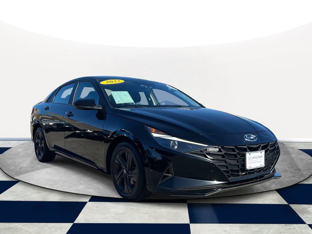 Certified 2022 Hyundai Elantra SEL image 1