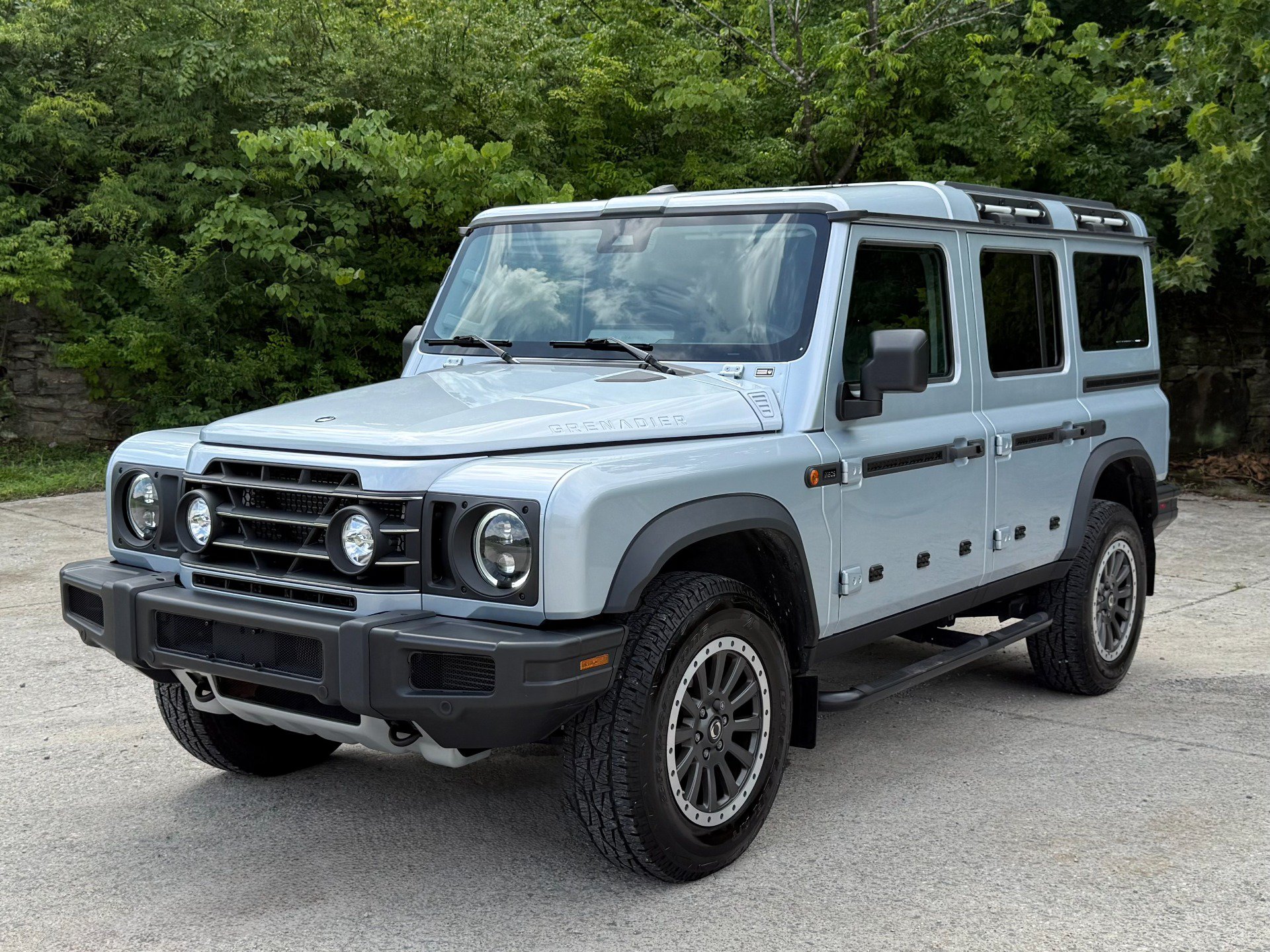Used 2024 INEOS Grenadier Station Wagon AWD/4WD image 2