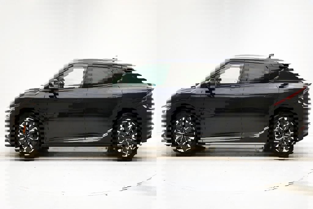 Used 2024 Kia EV6 Light image 6