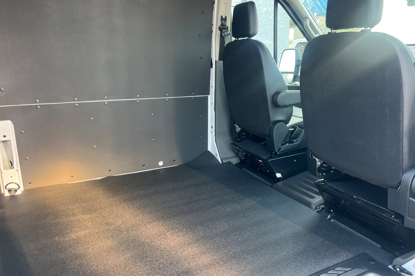 New 2025 Ford Transit 250 148 High Roof Extended w/ Load Area Protection Package image 10