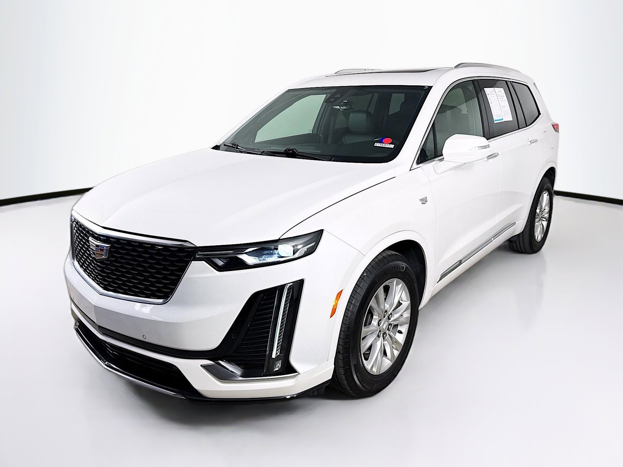 Used 2024 Cadillac XT6 Luxury image 4