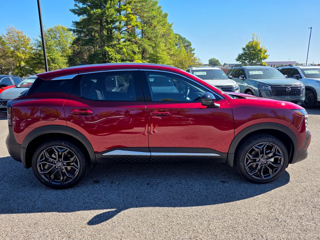 New 2027 Nissan Kicks SR w/ SR Premium Package FWD image 11