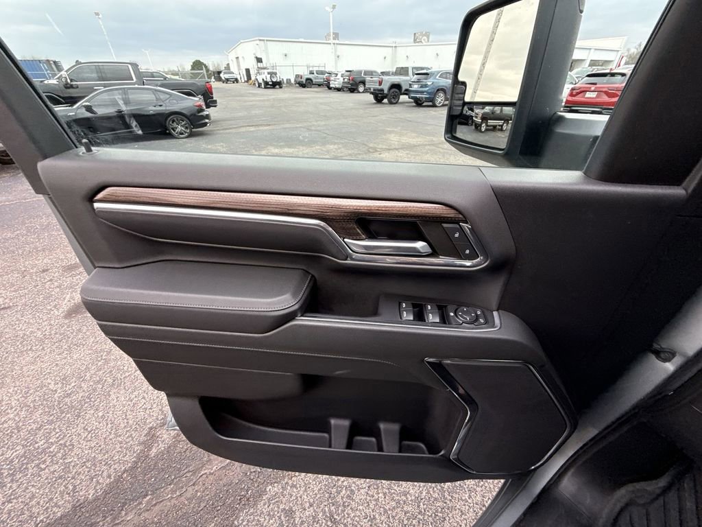 Certified 2024 Chevrolet Silverado 2500 LT image 29