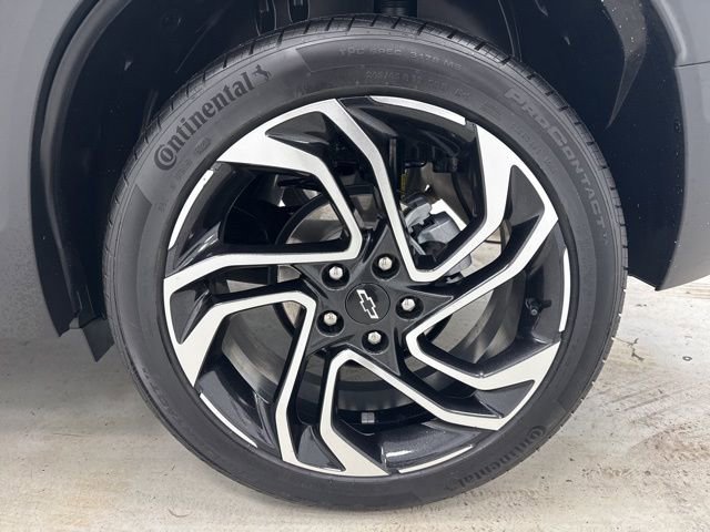 Used 2025 Chevrolet TrailBlazer RS image 33
