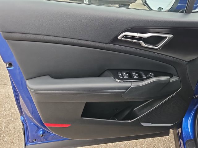 Used 2023 Kia Sportage EX image 16