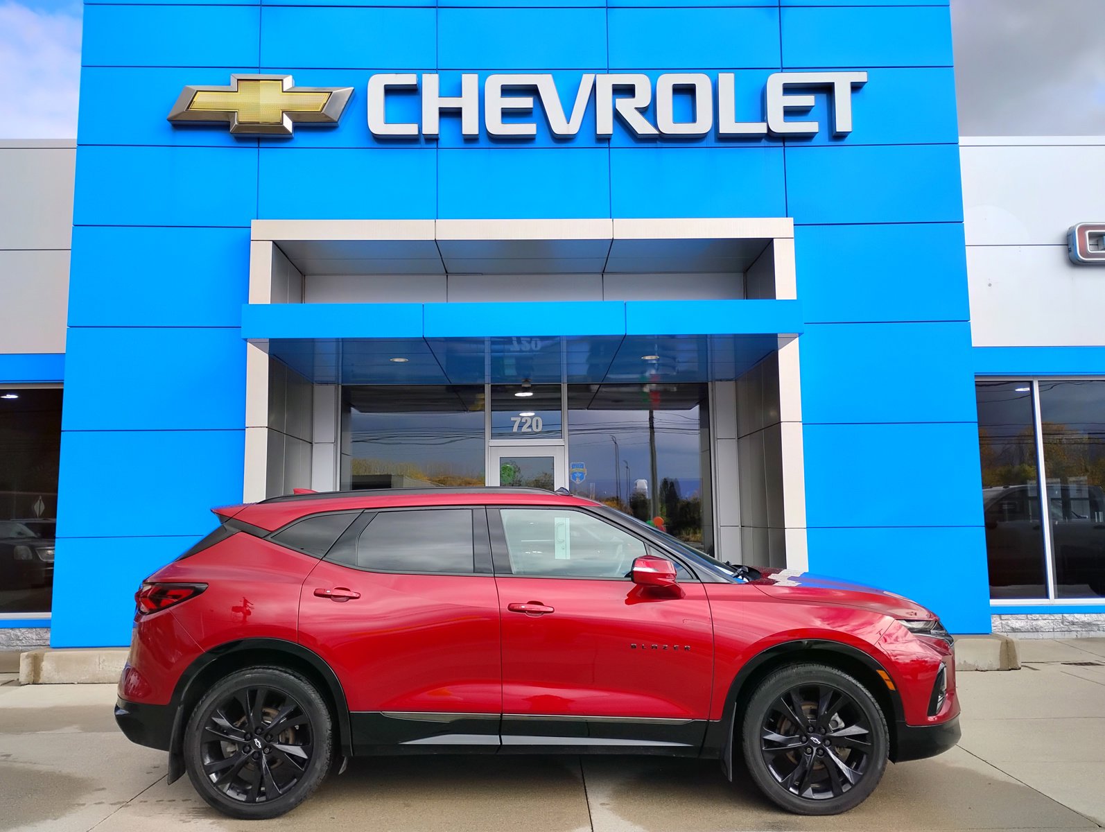 Used 2021 Chevrolet Blazer RS w/ LPO, Cargo Package image 23