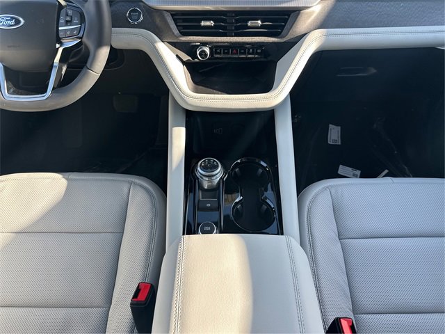 New 2026 Ford Explorer Platinum w/ LUX Leather Package image 19