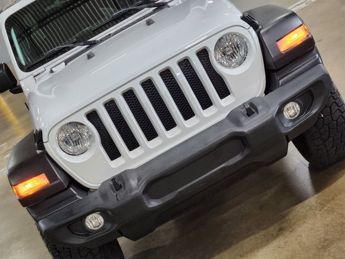 Used 2021 Jeep Wrangler Sport AWD/4WD image 19