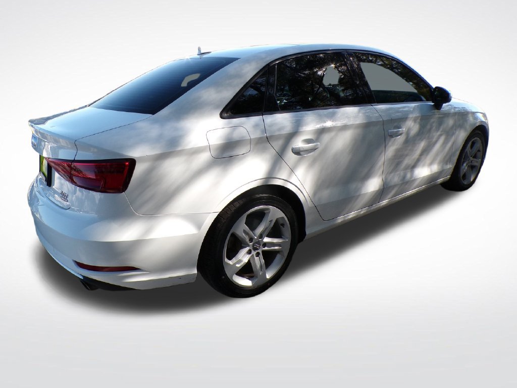 Used 2017 Audi A3 2.0T Premium w/ Convenience Package AWD/4WD image 7