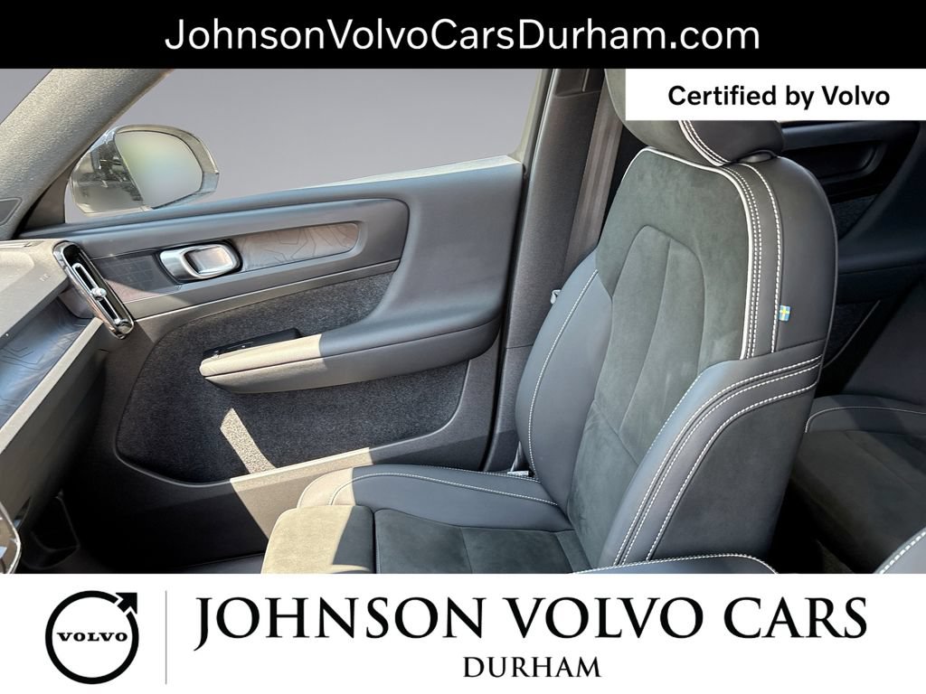 Certified 2023 Volvo XC40 Recharge Plus AWD/4WD image 28