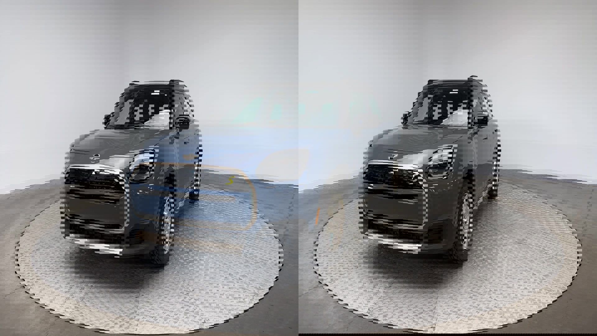 Used 2025 MINI Cooper Countryman SE image 3