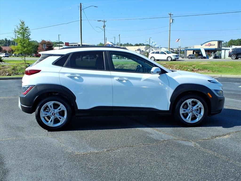 Used 2023 Hyundai Kona SEL AWD/4WD image 20