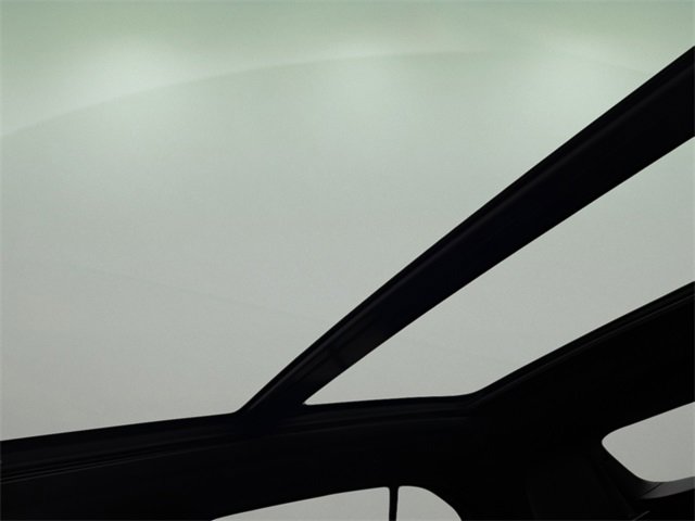 Used 2022 Cadillac XT4 Luxury w/ Cold Weather Package image 23