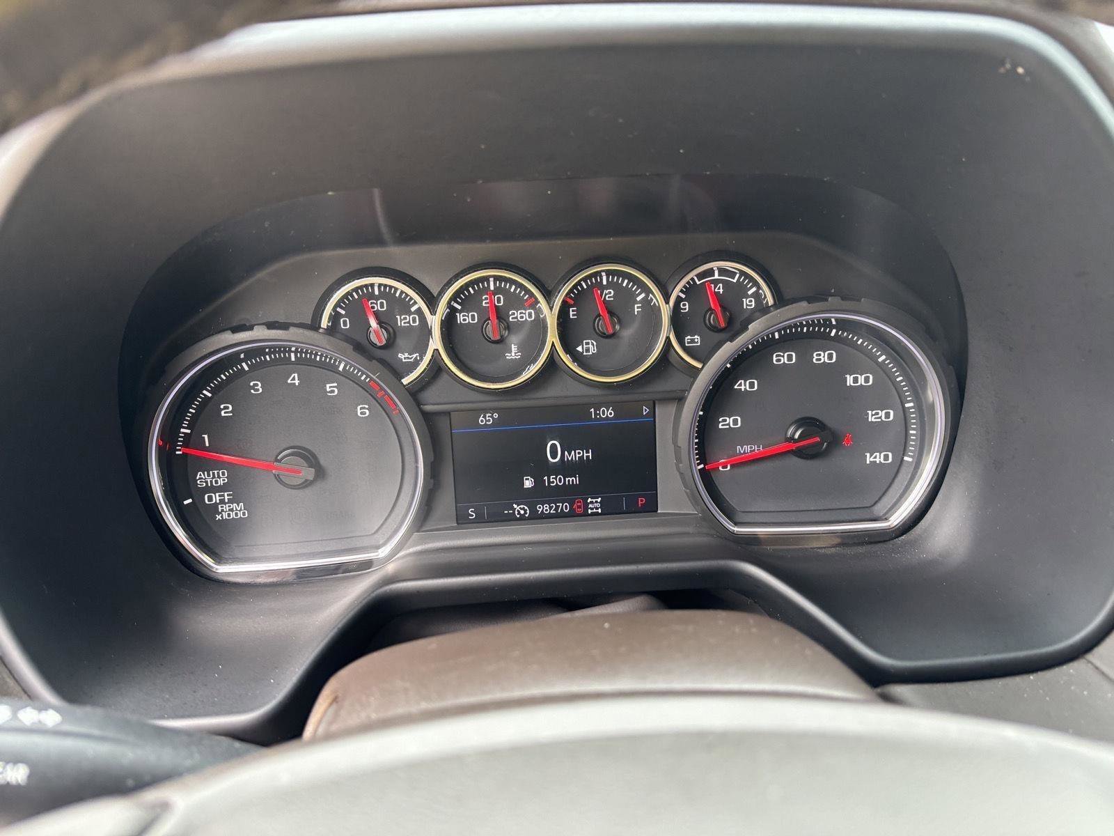 Used 2021 Chevrolet Suburban Z71 w/ Luxury Package image 10