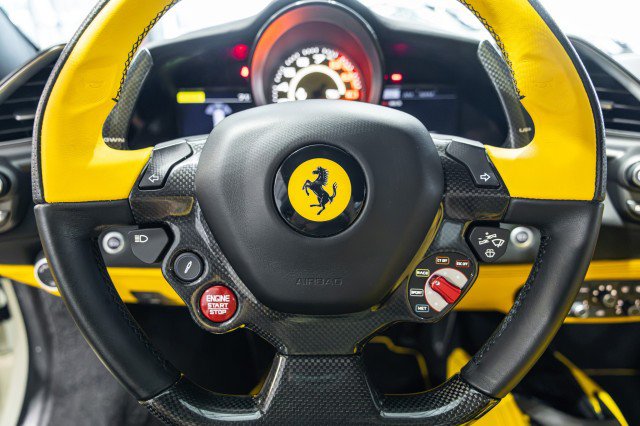 Used 2016 Ferrari 488 GTB RWD image 37