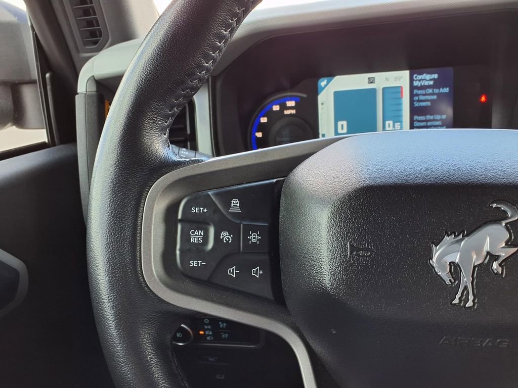 Used 2023 Ford Bronco Badlands w/ Sasquatch Package image 37