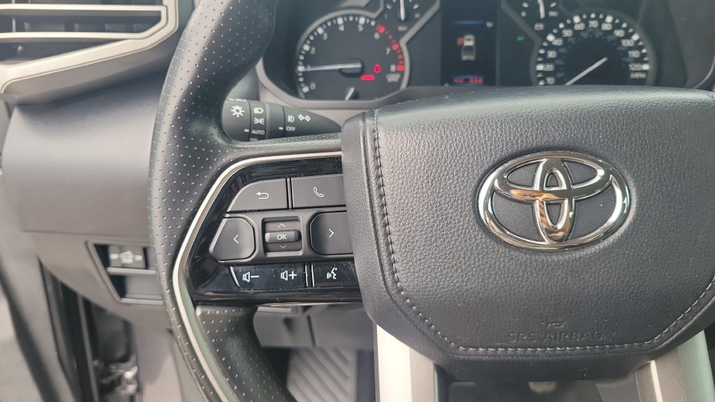 Used 2024 Toyota Tundra SR5 w/ SR5 Convenience Package AWD/4WD image 18