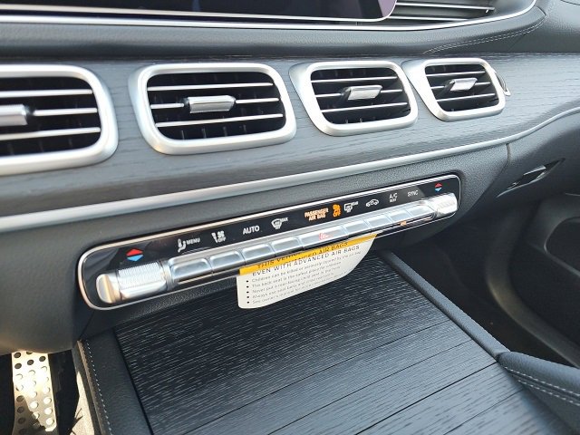 New 2026 Mercedes-Benz GLS 450 4MATIC image 19