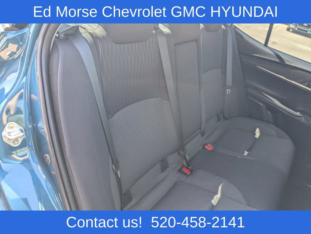 Used 2025 Toyota Camry LE AWD/4WD image 13