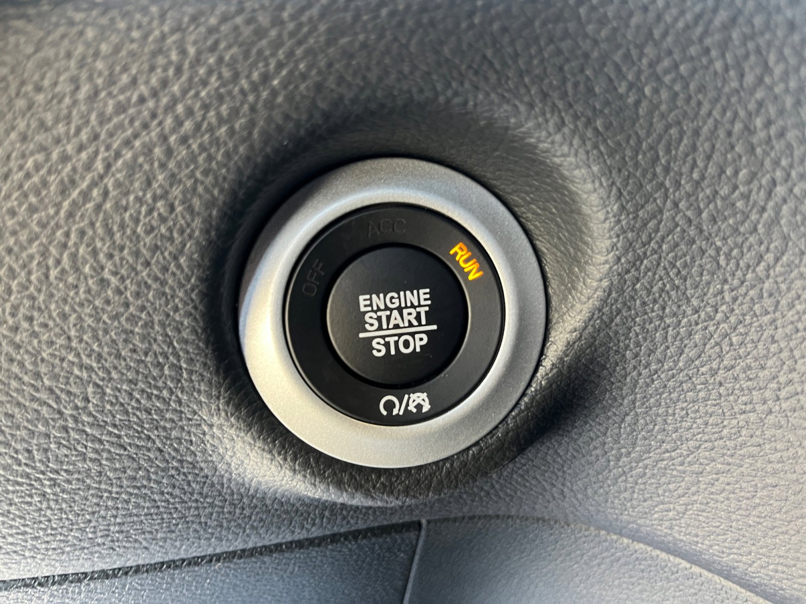 New 2026 Chrysler Pacifica Select image 23