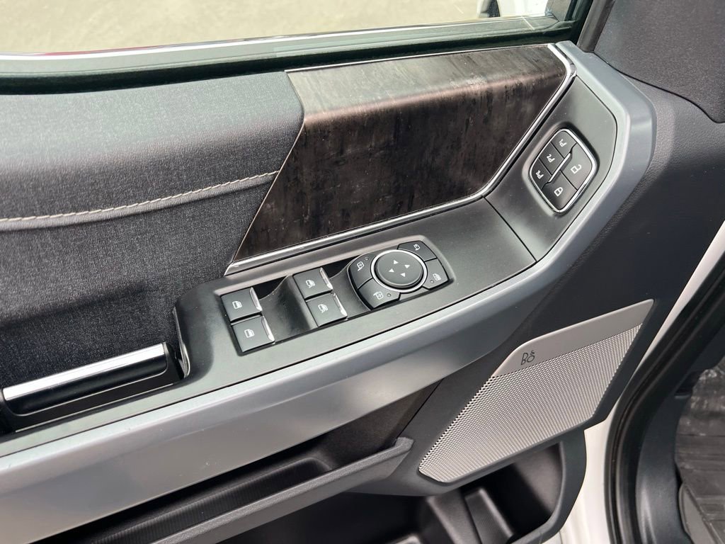 Used 2023 Ford F150 Lariat image 16