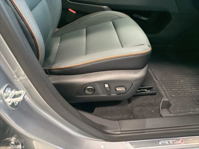 New 2026 GMC Acadia AT4 w/ Luxury Package image 26